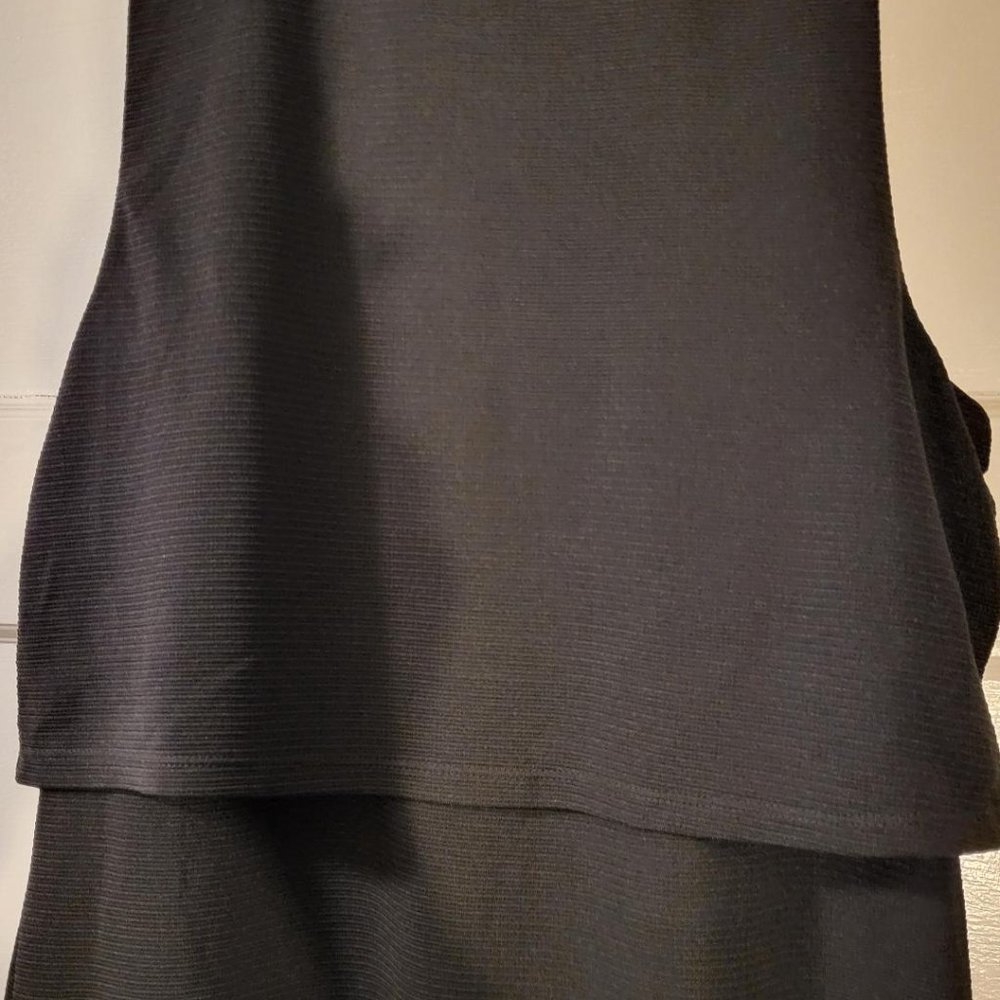"ONE HEART CLOTHING" THINLY RIBBED POLY-KNIT LITTLE BLACK DRESS - SIZE L(M FIT)